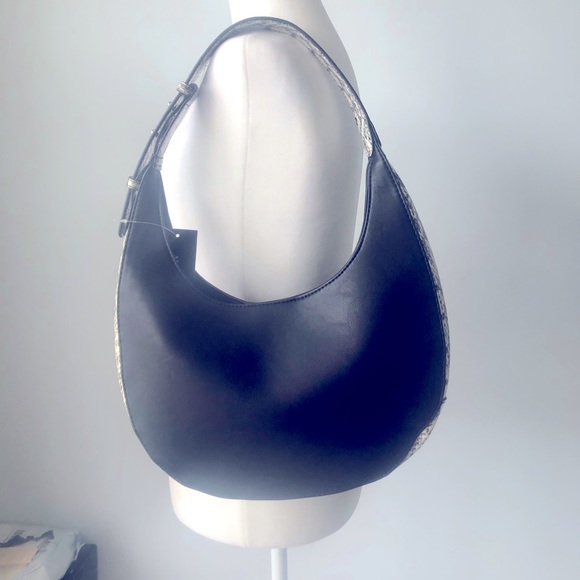 Alfani shoulder bag. - Picture 2 of 9